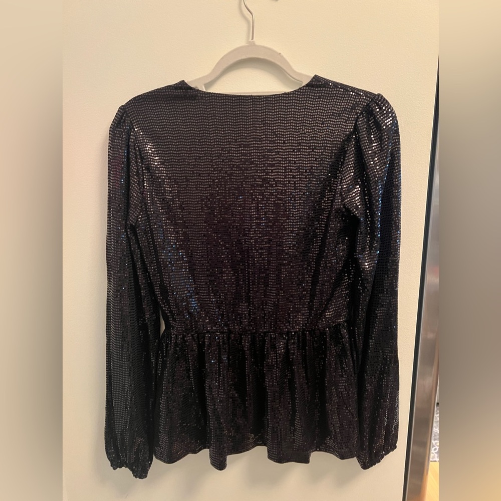 Metallic Crossover Top - Picture 3 of 6